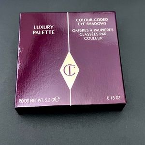 BNIB Charlotte Tilbury Luxury Palette in Walk of No Shame